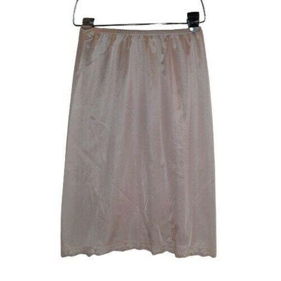 Vtg Lorraine Half Slip S  Nylon Made in USA Beige/Champaign SCALLOPED LACE TRIM - Picture 1 of 5